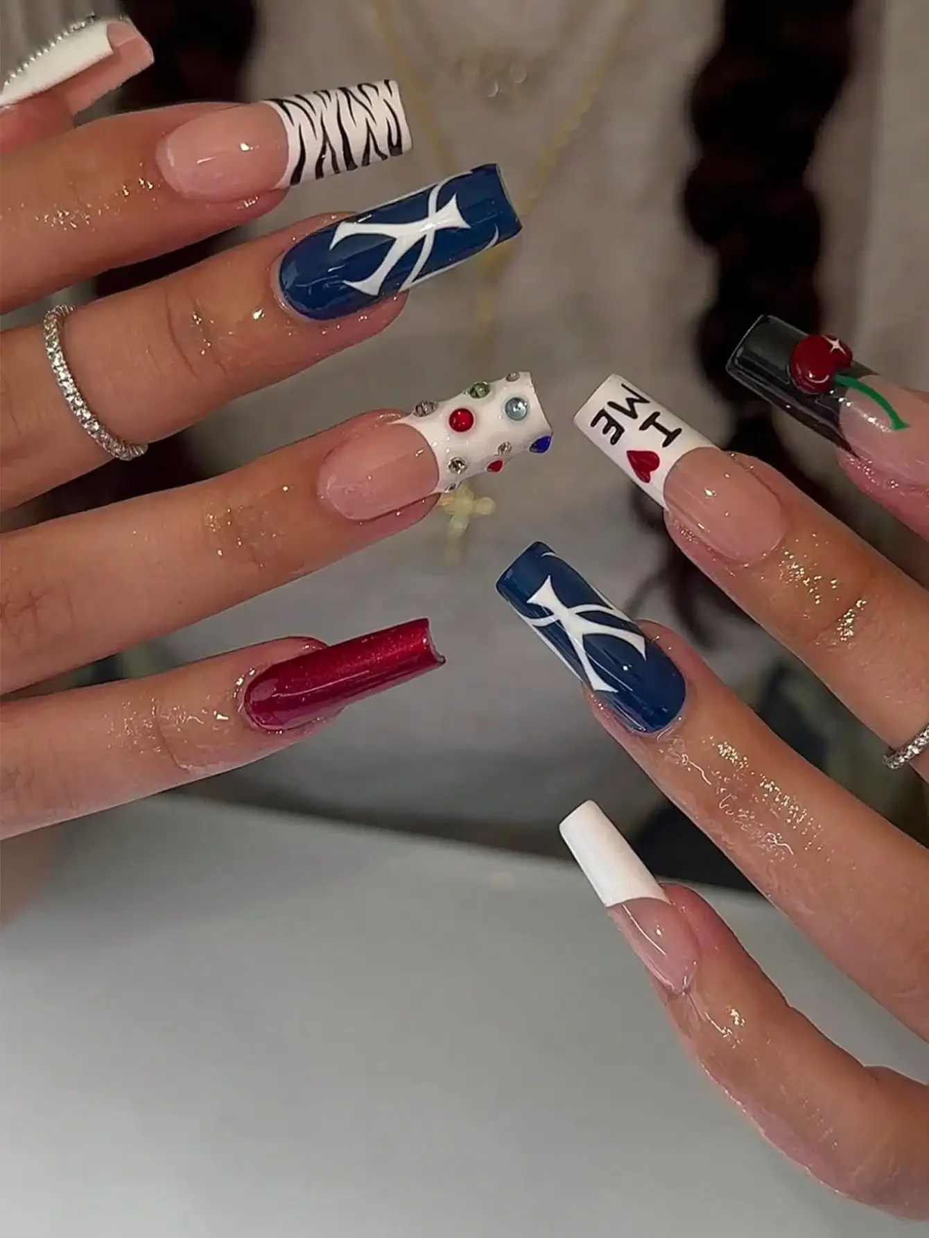 24pcs Rectangular Acrylic Nail Stickers, Summer Blue Series, Premium Hand-Painted Contrast Color Design, Sweet & Chic Girl Style, Black & White French Tips, Colorful Diamonds, Red Cherries, Zebra Prints, Designed For Girls, Birthday Gift & Party Essential
24pcs Rectangular Acrylic Nail Stickers, Summer Blue Series, Premium Hand-Painted Contrast Color Design, Sweet & Chic Girl Style, Black & White French Tips, Colorful Diamonds, Red Cherries, Zebra Prints, Designed For Girls, Birthday Gift & Party Essential