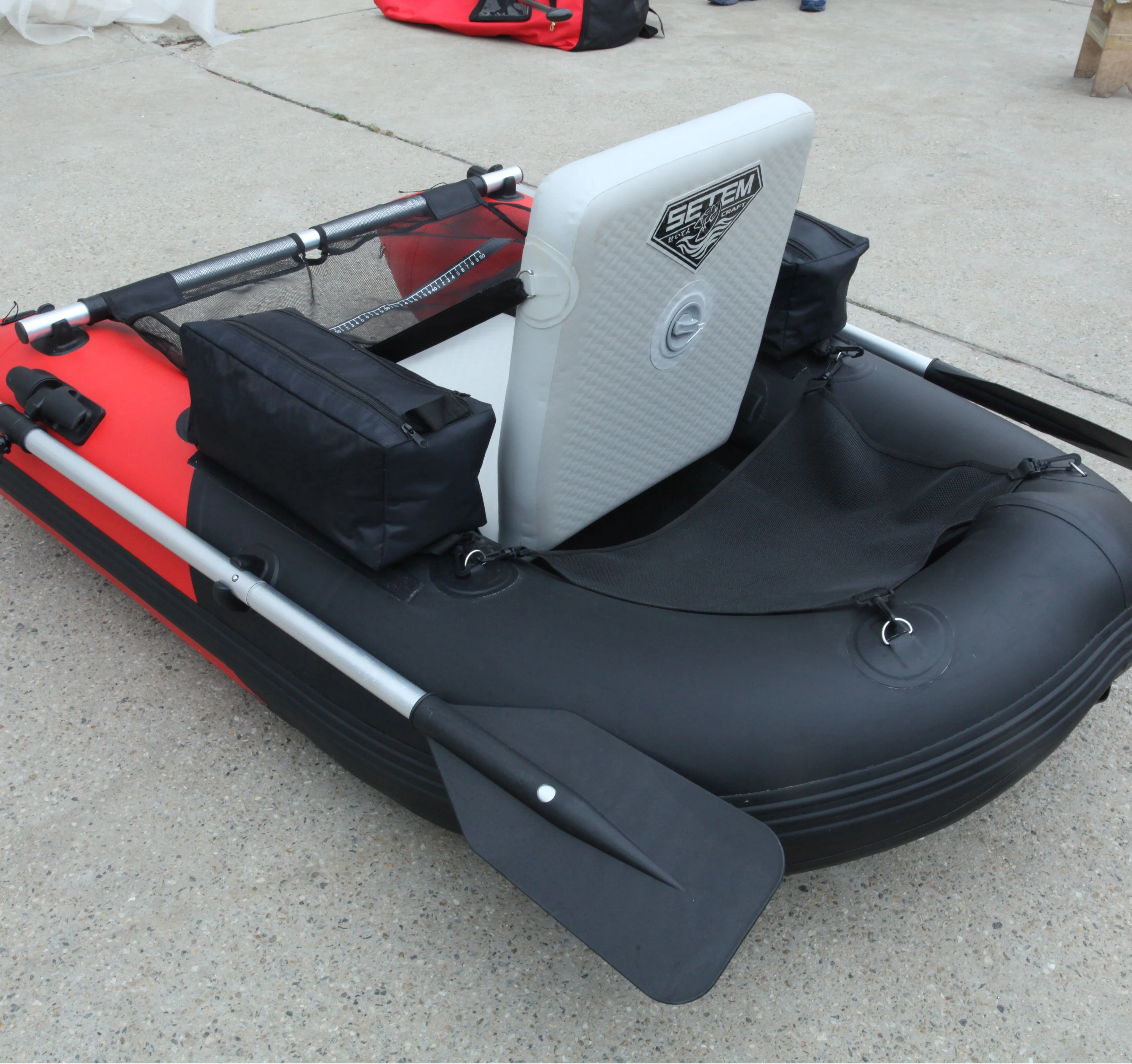 Mini Inflatable Pontoon Fishing Boat American Belly Boat
Mini Inflatable Pontoon Fishing Boat American Belly Boat