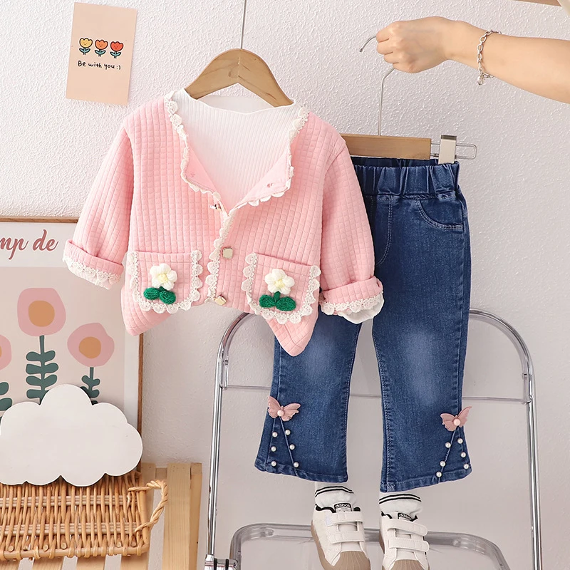 2023 Autumn Baby Girls Clothing Children Lace Floral Coats T Shirt Jeans 3 Pcs Princess Clothes Kids Tracksuit Infant Outfit Set
2023 Autumn Baby Girls Clothing Children Lace Floral Coats T Shirt Jeans 3 Pcs Princess Clothes Kids Tracksuit Infant Outfit Set