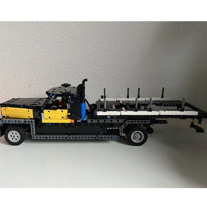 MOC-197101 City Rescue Vehicle Transport Truck Building Block Model 881 Parts MOC Boys Children's Birthday New Year Toy Gift
MOC-197101 City Rescue Vehicle Transport Truck Building Block Model 881 Parts MOC Boys Children's Birthday New Year Toy Gift
