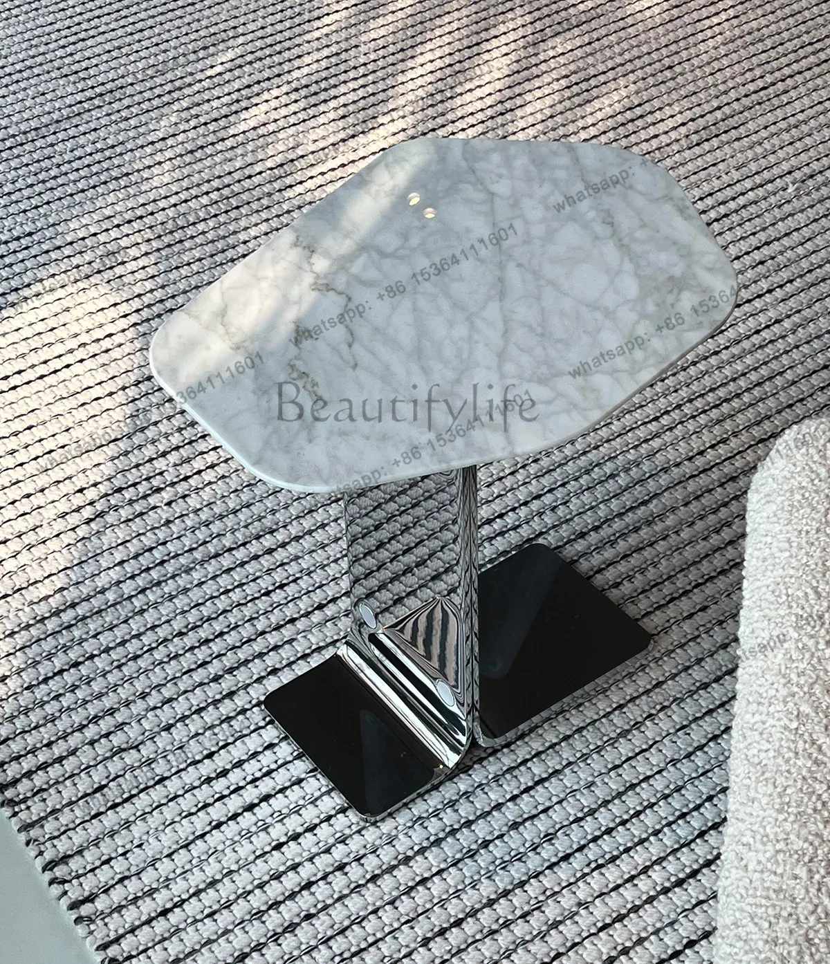 Italian minimalist light luxury natural marble modern minimalist high-end sense special-shaped corner table
Italian minimalist light luxury natural marble modern minimalist high-end sense special-shaped corner table