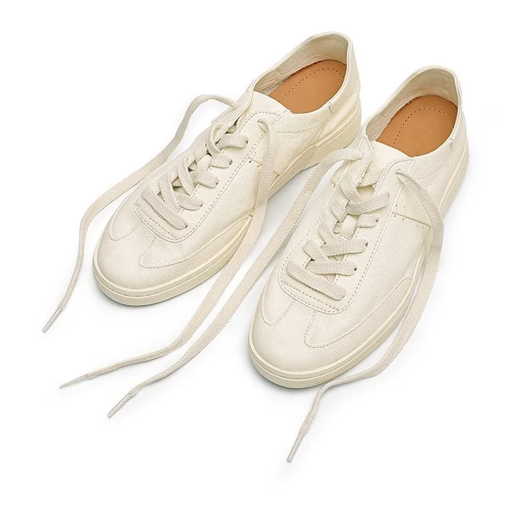 Lightweight and thin-soled first-layer cowhide casual board shoes 2026 new fashionable versatile little white shoes
Lightweight and thin-soled first-layer cowhide casual board shoes 2026 new fashionable versatile little white shoes