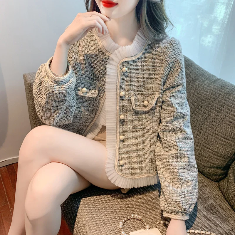Knitting Women's High Quality Tweed Short Coat 2023 Autumn Spring New Lantern Sleeve Sweet Jacket
Knitting Women's High Quality Tweed Short Coat 2023 Autumn Spring New Lantern Sleeve Sweet Jacket