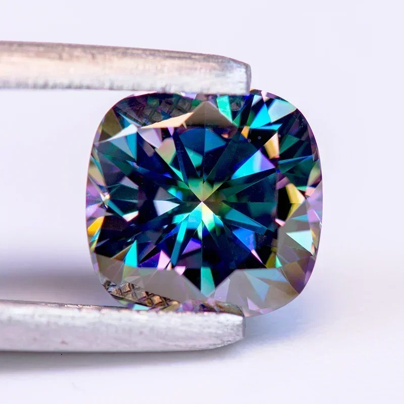 Moissanite Stone Cushion Cut Rainbow Green Color VVS1 with GRA Certificate for Gemstone Charms for jewel making
Moissanite Stone Cushion Cut Rainbow Green Color VVS1 with GRA Certificate for Gemstone Charms for jewel making