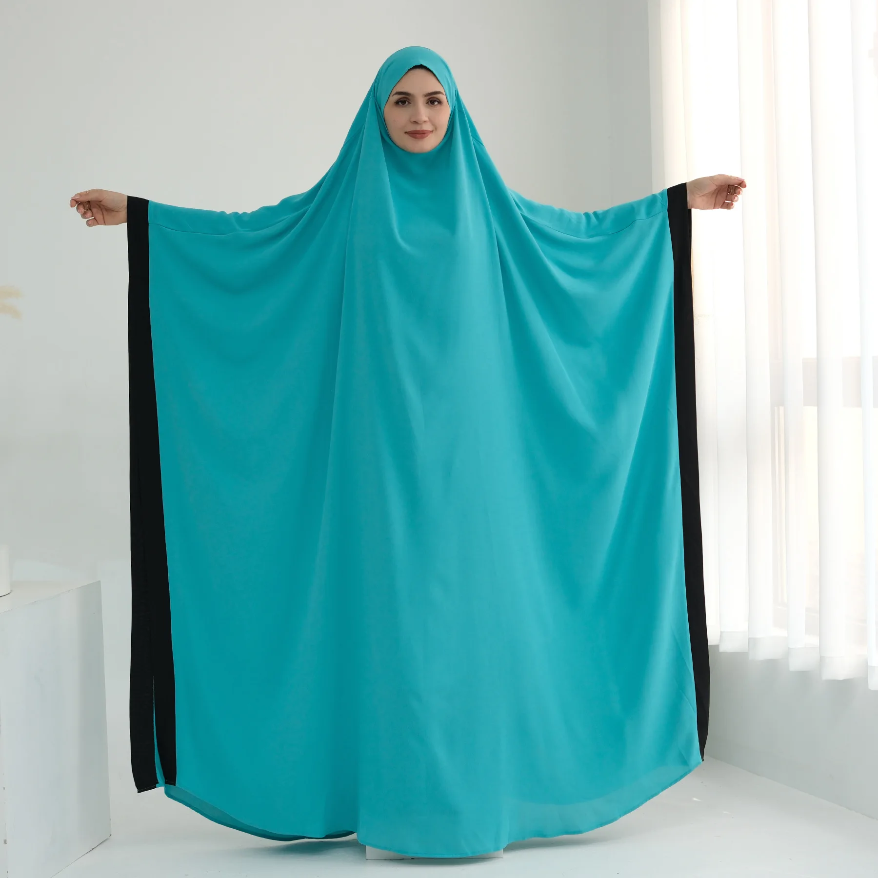Hooded Abaya Eid Muslim Women Prayer Garment Batwing Sleeve Dress Islamic Abayas Kaftan Dubai Turkey Robe Overhead Burqa Caftan
Hooded Abaya Eid Muslim Women Prayer Garment Batwing Sleeve Dress Islamic Abayas Kaftan Dubai Turkey Robe Overhead Burqa Caftan