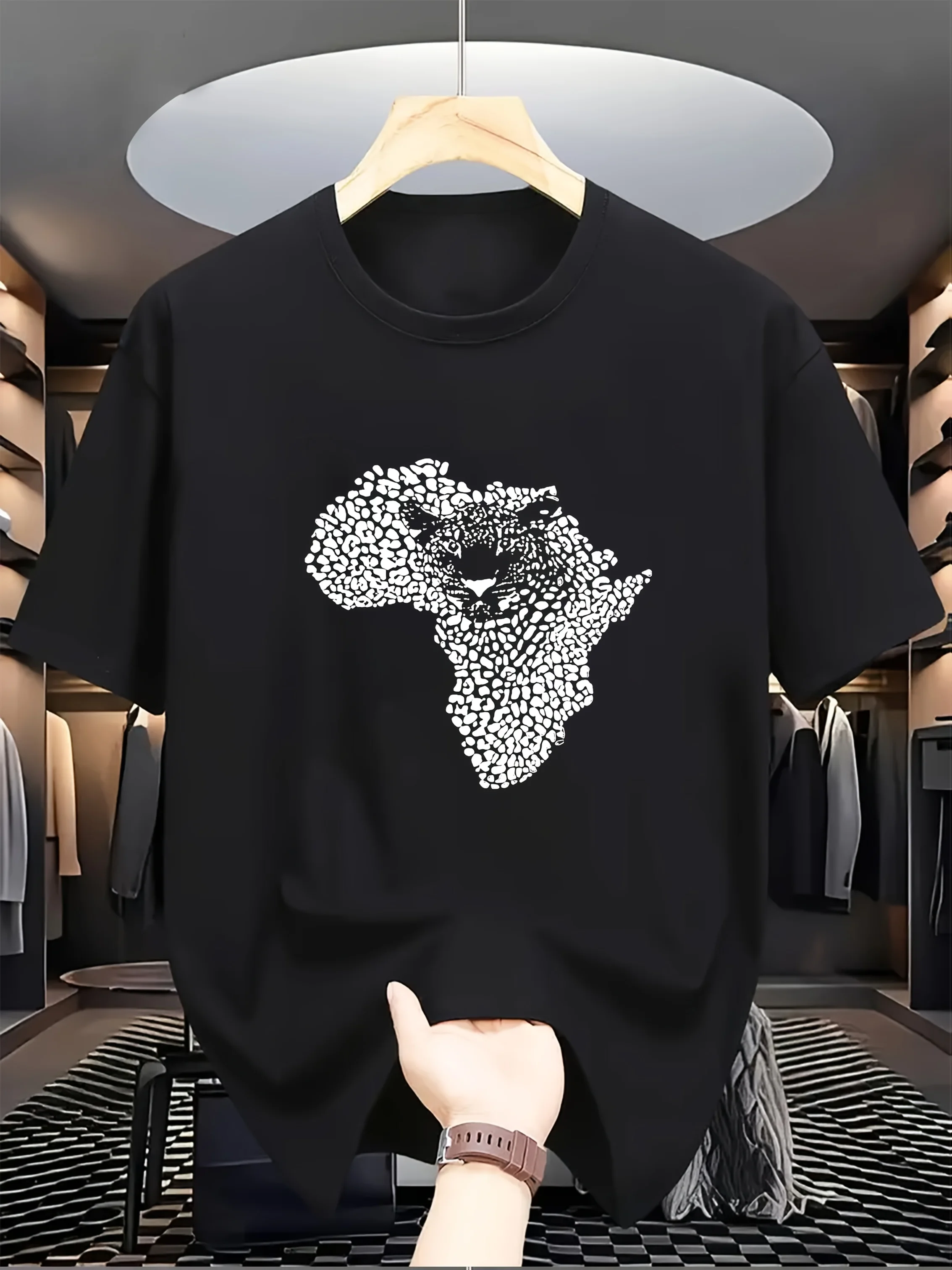 Cheetah And African Map Plate Print T-shirt, Short-sleeved Crew Neck Casual Top for Summer, Men'S Clothing
Cheetah And African Map Plate Print T-shirt, Short-sleeved Crew Neck Casual Top for Summer, Men'S Clothing