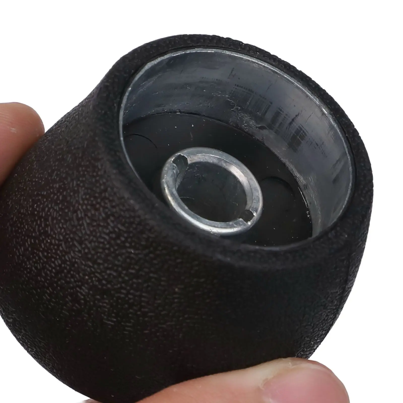 Чехол на багажник с левым рулем 5, 6 скоростей, функциональность, высококачественный пластик, современная эстетика для моделей с левым рулем
Чехол на багажник с левым рулем 5, 6 скоростей, функциональность, высококачественный пластик, современная эстетика для моделей с левым рулем