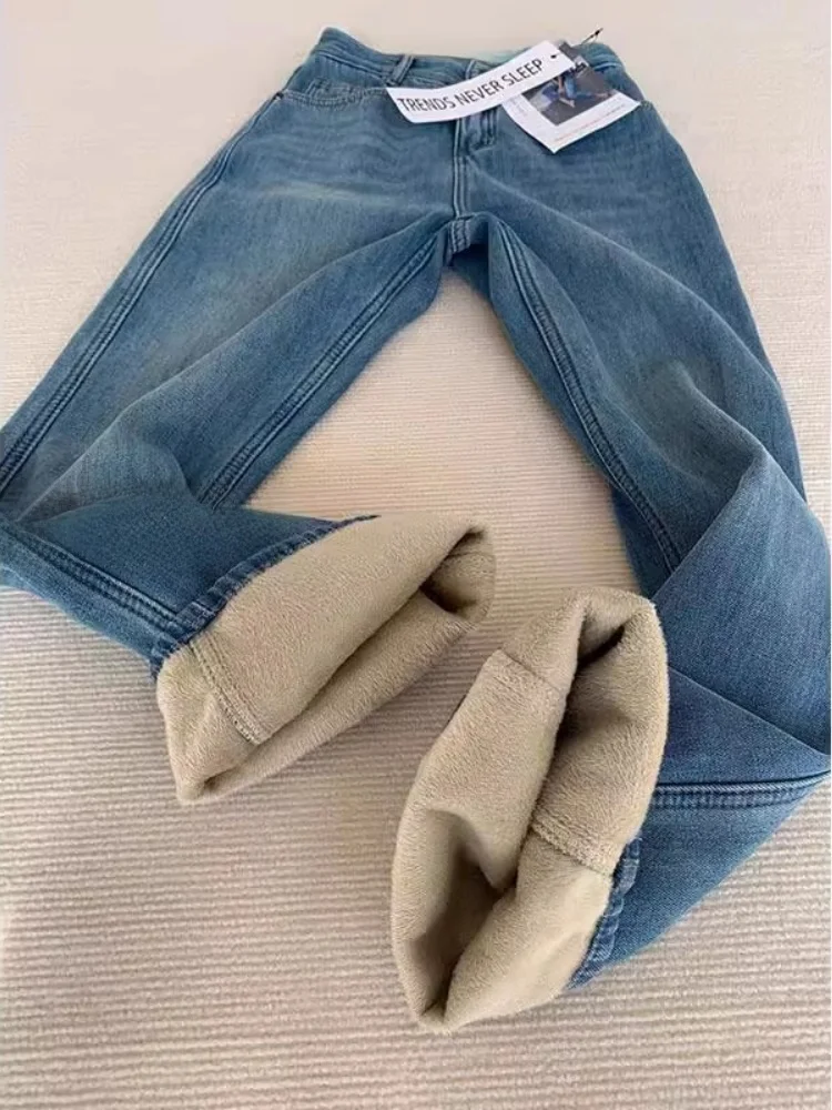 High Waist Extended Length Fleece Lined Slim Straight Denim Jeans Women's Autumn Winter Loose Wide Leg Pants Commute Style
High Waist Extended Length Fleece Lined Slim Straight Denim Jeans Women's Autumn Winter Loose Wide Leg Pants Commute Style