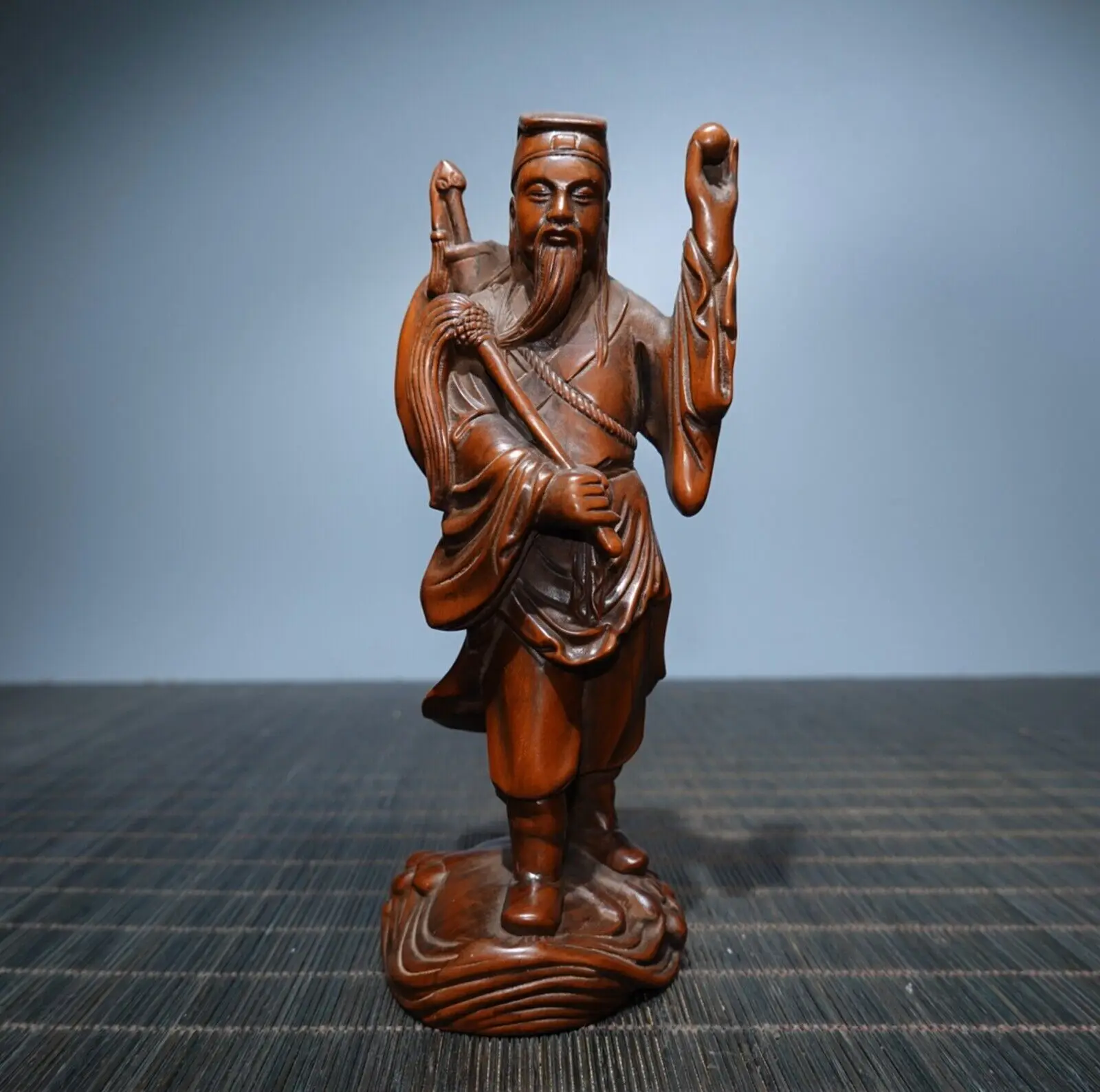 Chinese Antique Boxwood Sculpture Hand Carved Figure Statue Home Decor Nice Art
Chinese Antique Boxwood Sculpture Hand Carved Figure Statue Home Decor Nice Art