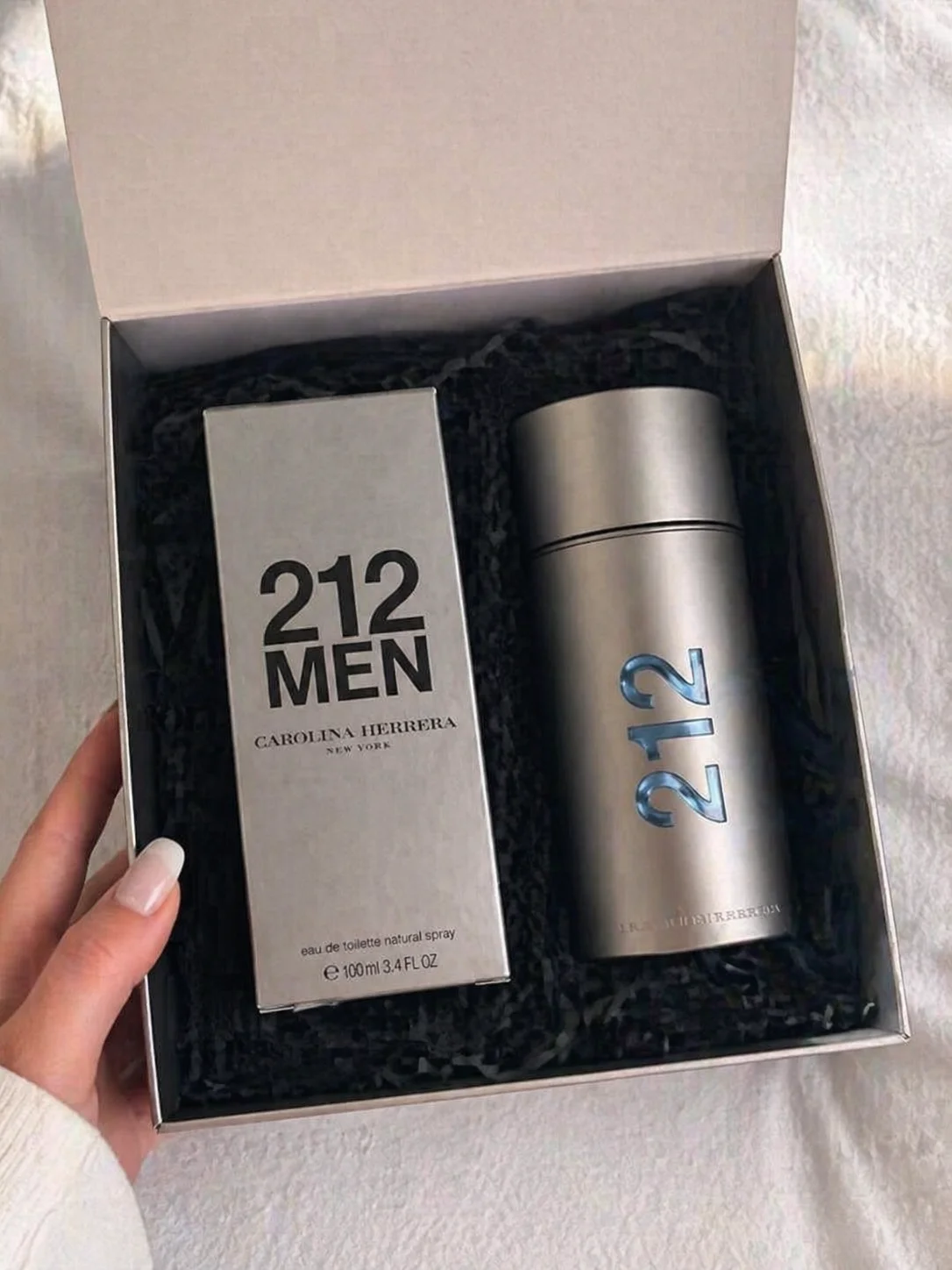 Urban Classic 212 Men Perfume Modern Gentleman Scent High Appeal Daily Wear Body Spray Anniversary Gift Birthday Gift Summer Travel Fresh Citrus Woody Musk Cologne for Men Office Gym Date Night Casual Signature Fragrance Modern Masculine Perfume Clean Fre
Urban Classic 212 Men Perfume Modern Gentleman Scent High Appeal Daily Wear Body Spray Anniversary Gift Birthday Gift Summer Travel Fresh Citrus Woody Musk Cologne for Men Office Gym Date Night Casual Signature Fragrance Modern Masculine Perfume Clean Fre