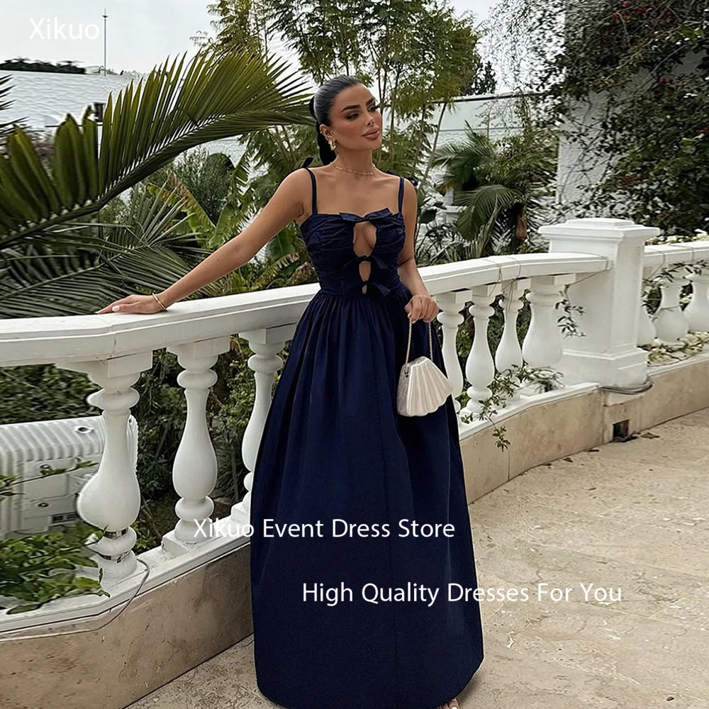 Xikuo Elegant Navy Blue Satin Evening Dress A Line Spaghetti Strap Robe Cocktail Femmes Cut Out Bows Party Prom Gowns Customized
Xikuo Elegant Navy Blue Satin Evening Dress A Line Spaghetti Strap Robe Cocktail Femmes Cut Out Bows Party Prom Gowns Customized