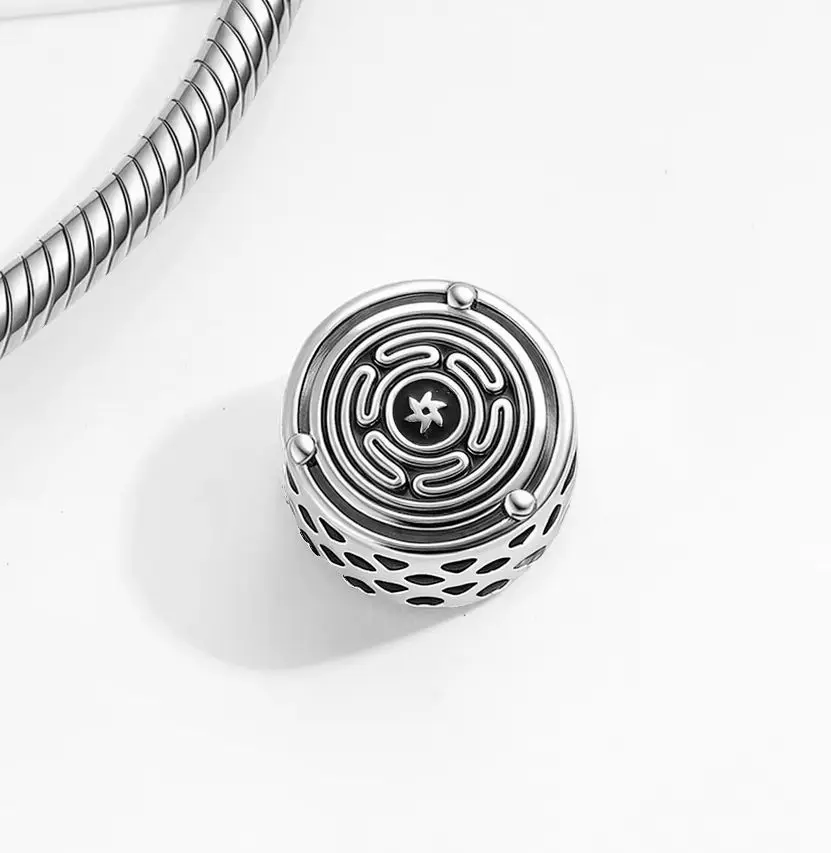 stillhouse Life Cycle Hecate's Wheel 925 Sterling Silver Symbols Charm Bead Jewelry Gift Fit Original Bracelet Diy Jewelry Acces
stillhouse Life Cycle Hecate's Wheel 925 Sterling Silver Symbols Charm Bead Jewelry Gift Fit Original Bracelet Diy Jewelry Acces
