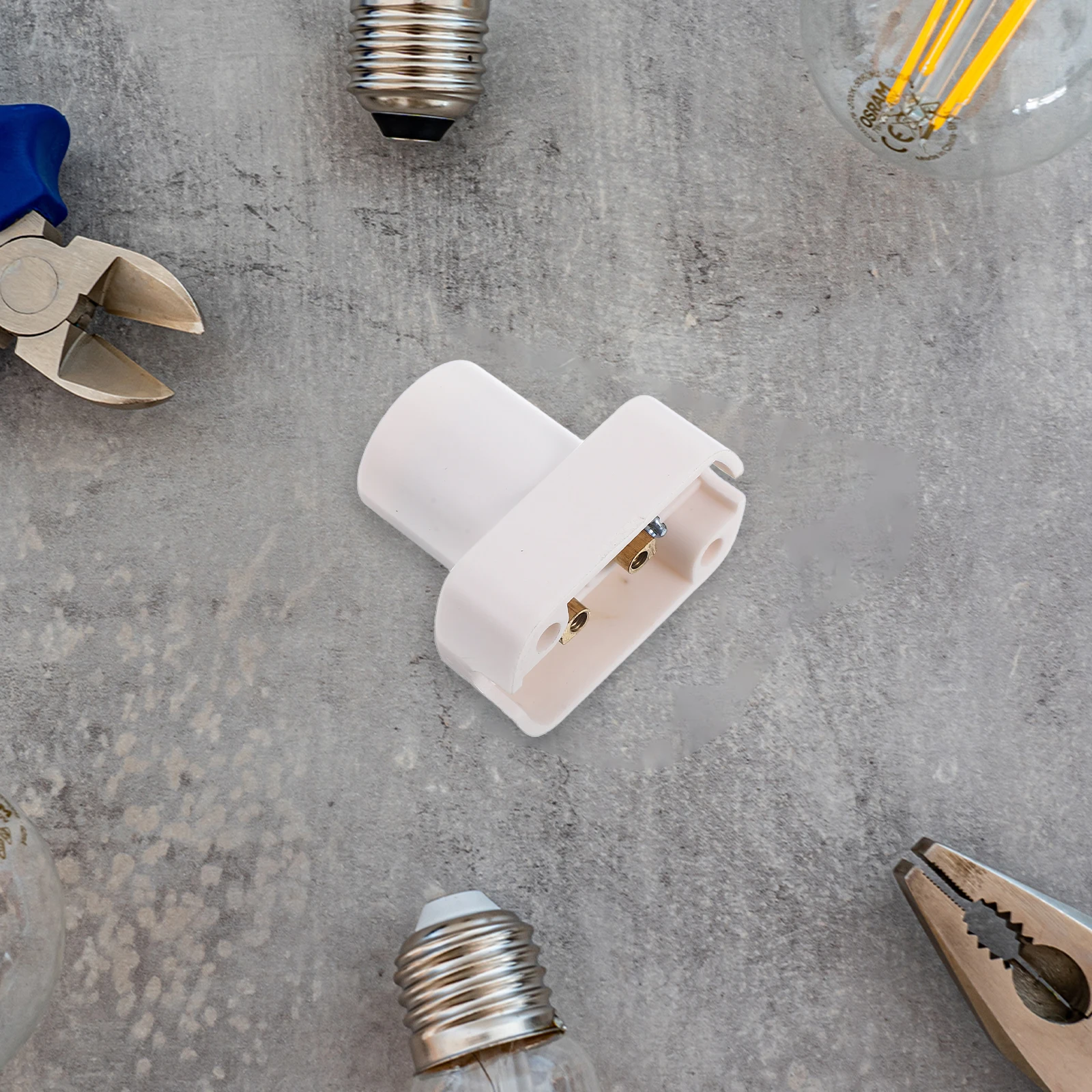 2pcs E17 Lamp Base Square Socket Light Holder Screw In Table Desk Hardware Durable Flat Stand For Home Commercial
2pcs E17 Lamp Base Square Socket Light Holder Screw In Table Desk Hardware Durable Flat Stand For Home Commercial