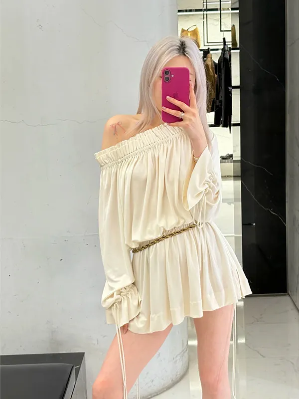 Shoulder Bared Lantern Sleeve A-Line Dress with Wood Grain Design Slimming Appearances Fake Two-Piece Short Dress
Shoulder Bared Lantern Sleeve A-Line Dress with Wood Grain Design Slimming Appearances Fake Two-Piece Short Dress