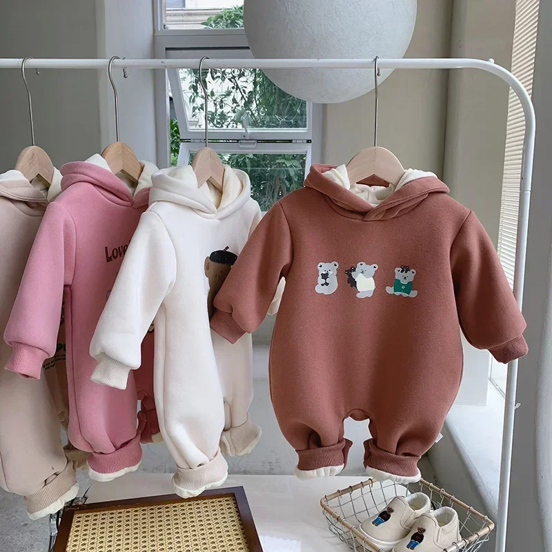 Cute Little Bear Baby Romper Infant Girl Jumpsuit Comfortable Warm Hooded Kids Boys Romper 0-2 Year Baby Crawling Clothes
Cute Little Bear Baby Romper Infant Girl Jumpsuit Comfortable Warm Hooded Kids Boys Romper 0-2 Year Baby Crawling Clothes