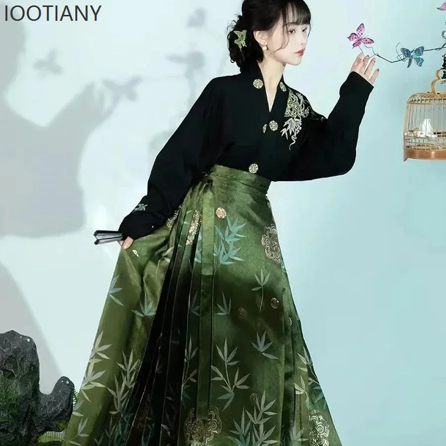 CosplayNew Hanfu Horse-faced Skirt Chinese Style Ancient Costume Horse-faced Skirt Ming Dynasty Brocade Chinese Dress Vest Skirt
CosplayNew Hanfu Horse-faced Skirt Chinese Style Ancient Costume Horse-faced Skirt Ming Dynasty Brocade Chinese Dress Vest Skirt