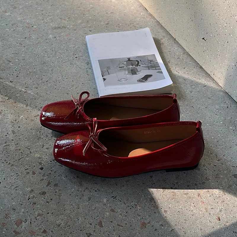 Spring Autumn Female Slip On Footwear Flats With Shoes For Ladies 2025 New Round Toe Fashion Shallow Women Ballet Flats Shoes
Spring Autumn Female Slip On Footwear Flats With Shoes For Ladies 2025 New Round Toe Fashion Shallow Women Ballet Flats Shoes