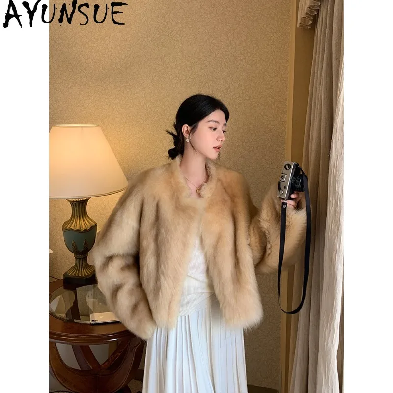 AYUNSUE Women's Real Fur Coats Luxury Tuscan Shearling Outerwears Short Fashion Winter Jacket Woman Clothes High Quality Casaco
AYUNSUE Women's Real Fur Coats Luxury Tuscan Shearling Outerwears Short Fashion Winter Jacket Woman Clothes High Quality Casaco