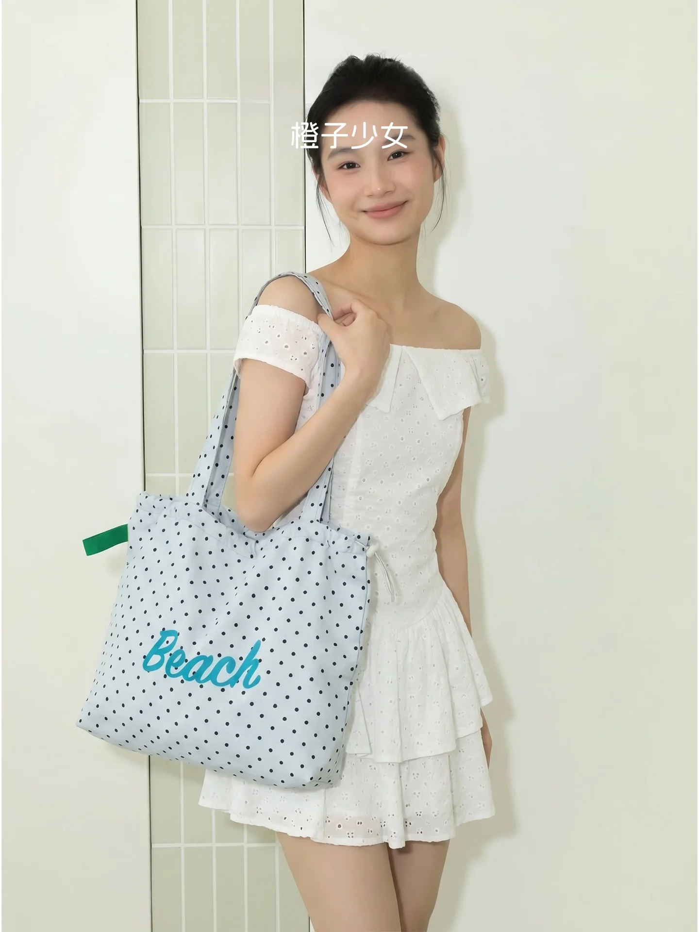 Large Capacity Canvas Polka Dot Tote Bag Orange Girl Commuter Single Shoulder Bag Office Versatile Nylon Strap Soft Bag
Large Capacity Canvas Polka Dot Tote Bag Orange Girl Commuter Single Shoulder Bag Office Versatile Nylon Strap Soft Bag