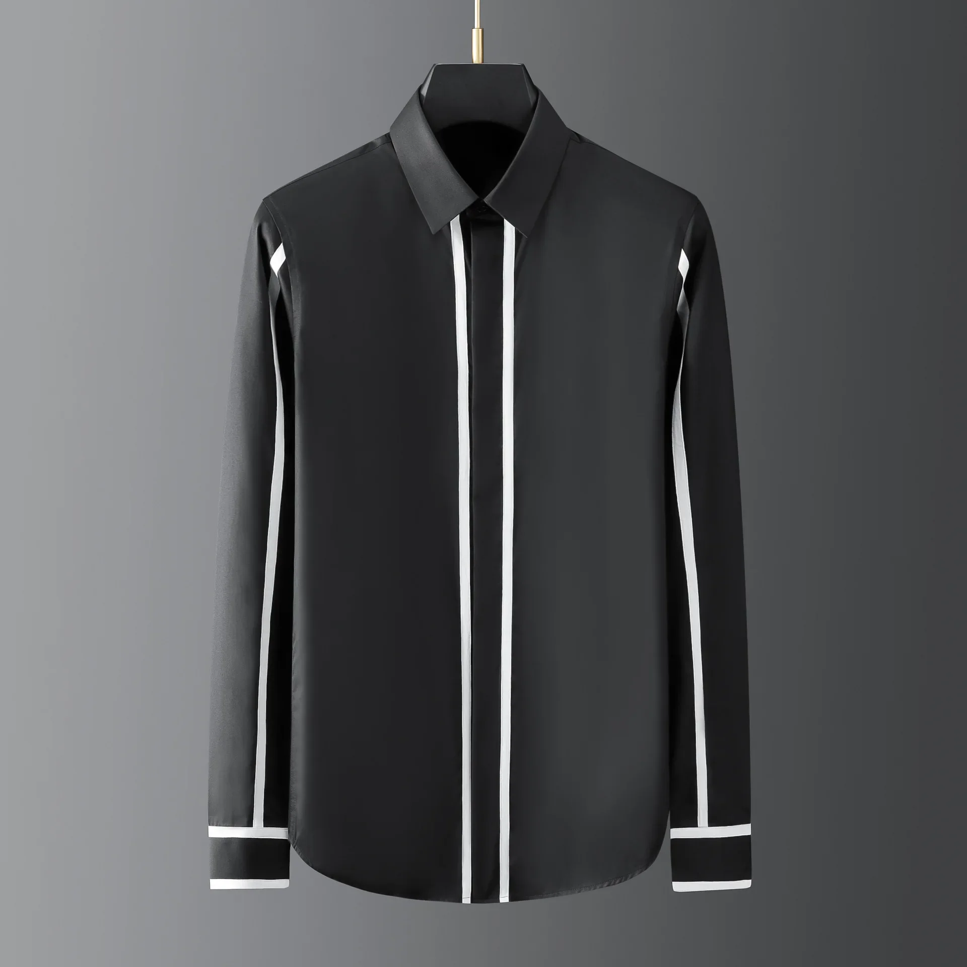 Fashion brand quality shirt with geometric ribbon splicing business casual men's shirt
Fashion brand quality shirt with geometric ribbon splicing business casual men's shirt