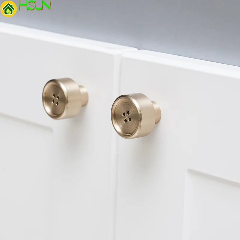 1 pc Gold Button shape brass knob Cabinet Knobs and Handles Cupboard Door Cabinet Drawer Furniture Hardware
1 pc Gold Button shape brass knob Cabinet Knobs and Handles Cupboard Door Cabinet Drawer Furniture Hardware