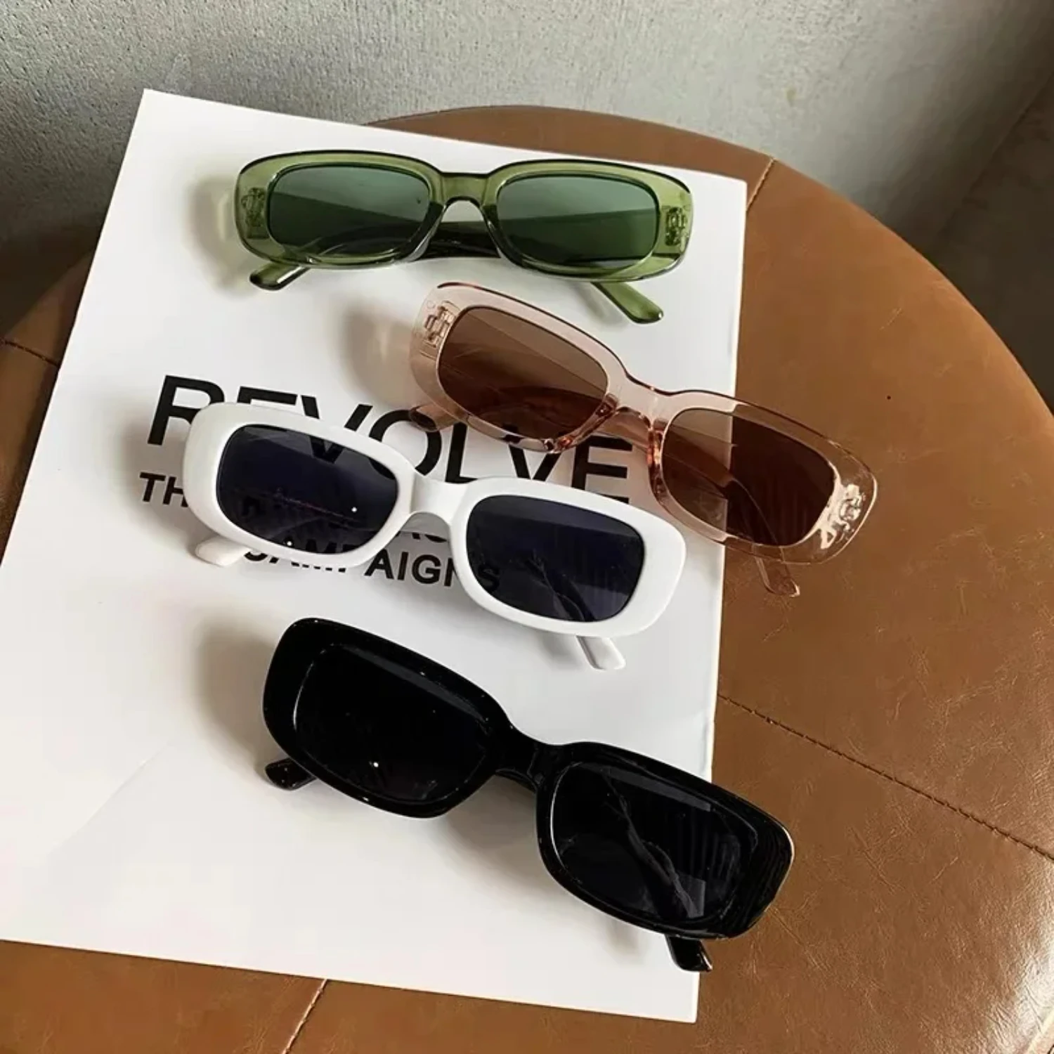 Vintage Small Square Frame Sunglasses Women Luxury Brand Small Rectangle Sun Glasses Female Punk Sun Shade Glasses Eyewear Uv400
Vintage Small Square Frame Sunglasses Women Luxury Brand Small Rectangle Sun Glasses Female Punk Sun Shade Glasses Eyewear Uv400