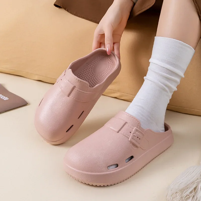 Новинка 2023 года, женские сандалии премиум-класса с закрытым носком, стильные минималистичные нескользящие элегантные домашние уличные тапочки на мягкой подошве
Новинка 2023 года, женские сандалии премиум-класса с закрытым носком, стильные минималистичные нескользящие элегантные домашние уличные тапочки на мягкой подошве