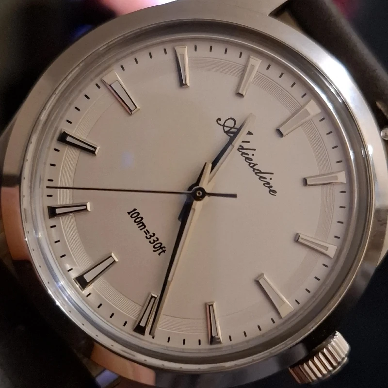 ADDIESDIVE Hot Sale AD2066 Quartz Watch Simple Waterproof Wristwatch Bubble Mirror Pot Cover Glass Stainless Steel Men's Watches
ADDIESDIVE Hot Sale AD2066 Quartz Watch Simple Waterproof Wristwatch Bubble Mirror Pot Cover Glass Stainless Steel Men's Watches