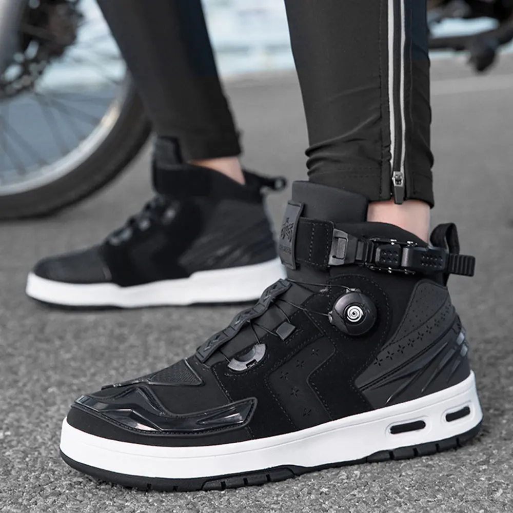 Men's Motorcycle Shoes Fashion Anti Slip Breathable Motorcycle Boots Microfiber Men Motocross Ankle Boot Motos Bike Riding Shoes
Men's Motorcycle Shoes Fashion Anti Slip Breathable Motorcycle Boots Microfiber Men Motocross Ankle Boot Motos Bike Riding Shoes
