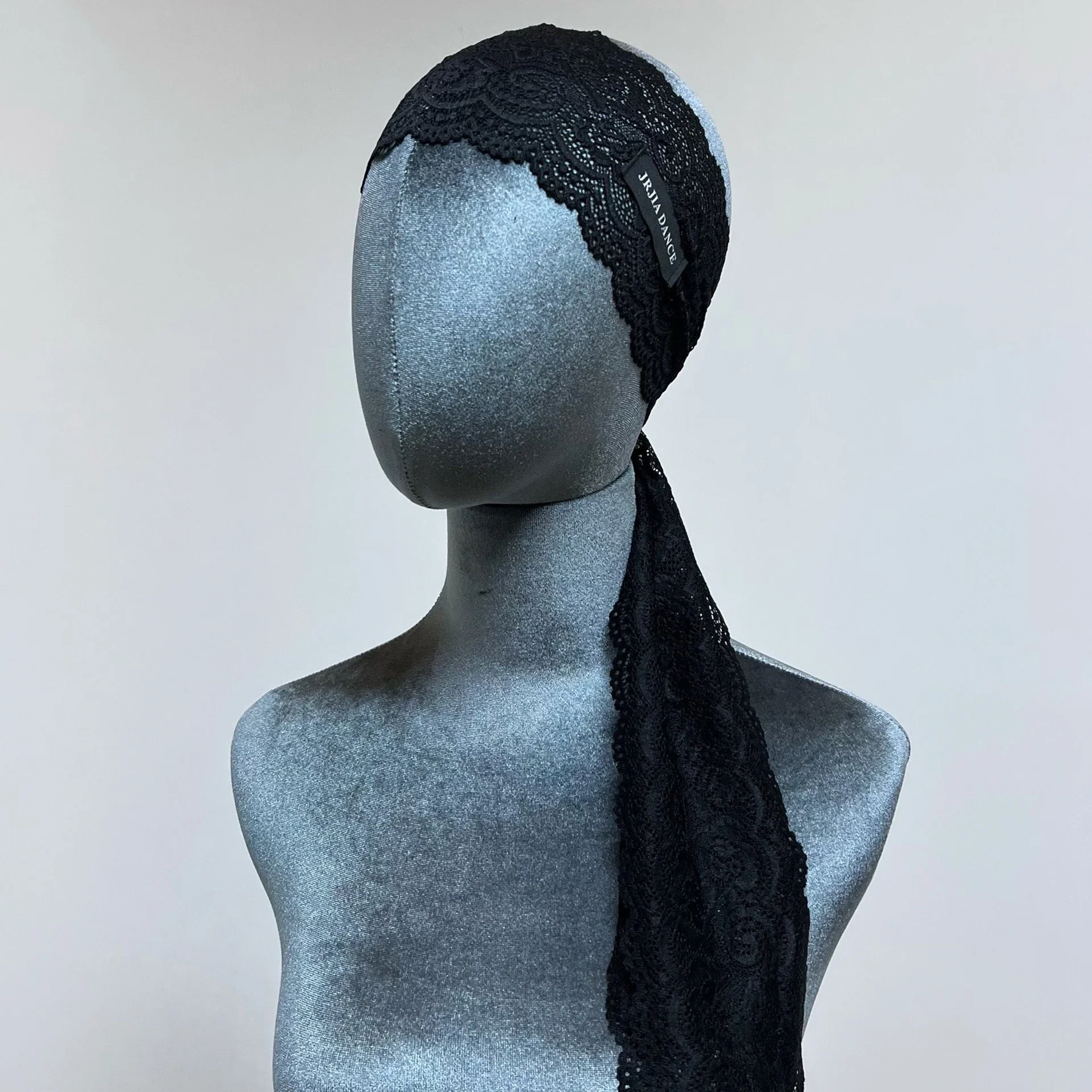 Latin Dance Lace Headband Women Dancing Accessories Elastic Black Hair Band Cha Cha Rumba Samba Dance Practice Headwear DNV20338
Latin Dance Lace Headband Women Dancing Accessories Elastic Black Hair Band Cha Cha Rumba Samba Dance Practice Headwear DNV20338