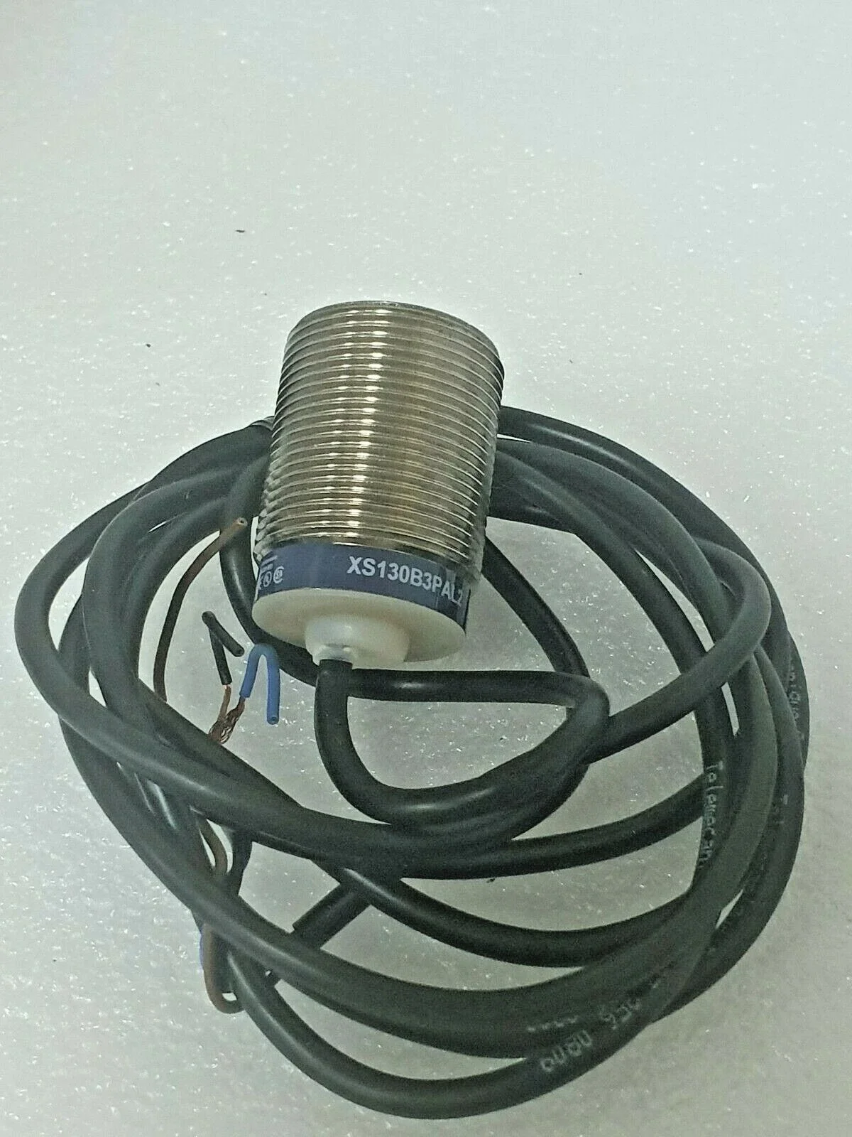 XS1 XS130B3PAL2 inductive sensor XS1 M30 - L45mm - brass - Sn15mm - 12..24VDC -
XS1 XS130B3PAL2 inductive sensor XS1 M30 - L45mm - brass - Sn15mm - 12..24VDC -
