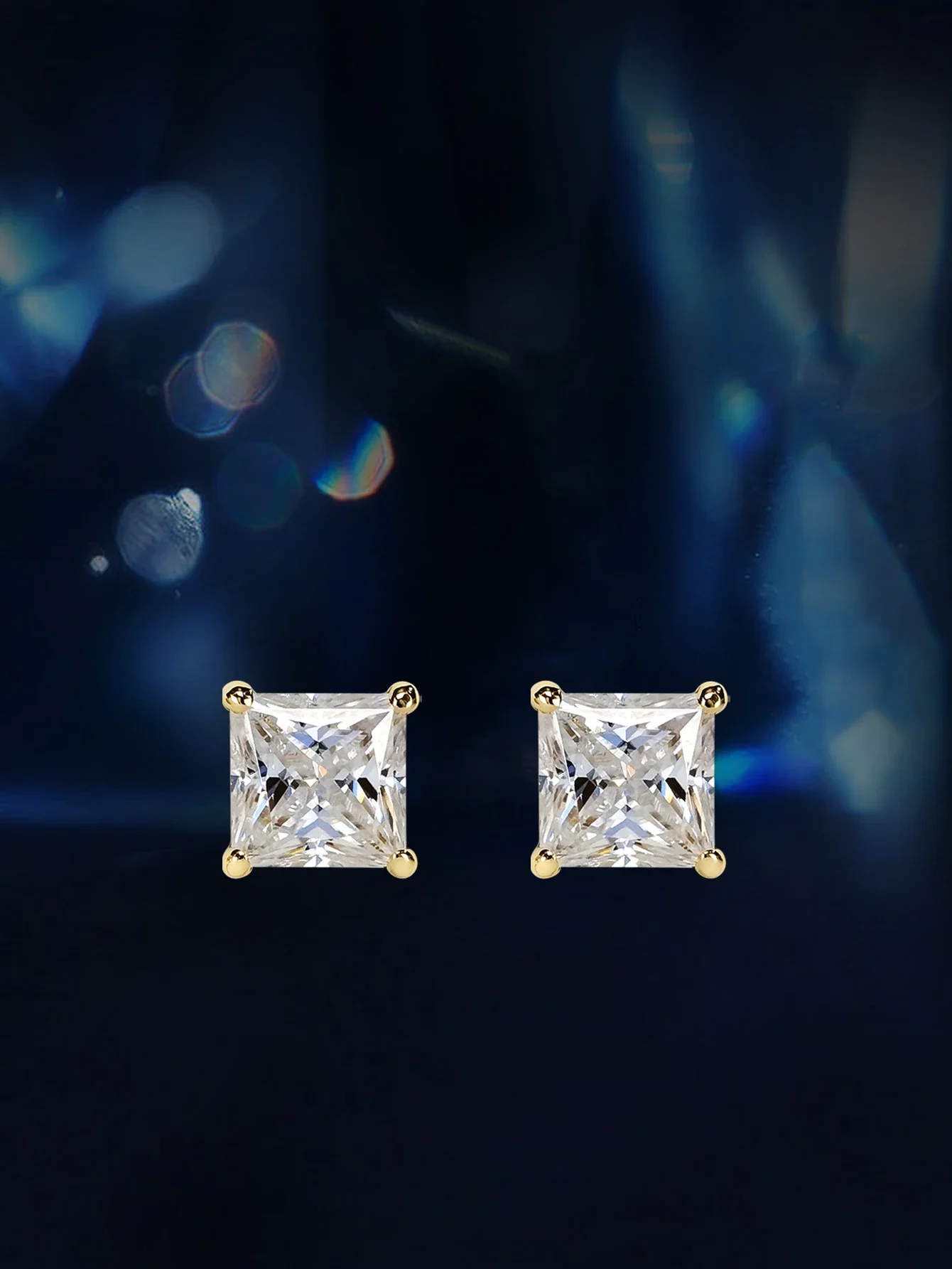 6*6mm Princess Cut Earring 14k Gold Moissanie Stud Earrings for Women 925 Sterling Silver Earrings with Gra Certificate Gift
6*6mm Princess Cut Earring 14k Gold Moissanie Stud Earrings for Women 925 Sterling Silver Earrings with Gra Certificate Gift