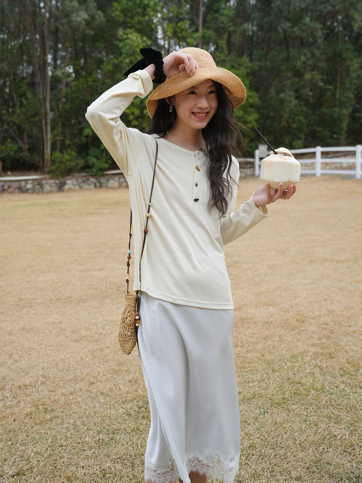 Botanique Romantic Poet Linen Henry Collar Knitted Sweater Loose Fit Long Sleeve Women's T-shirt Spring 2026
Botanique Romantic Poet Linen Henry Collar Knitted Sweater Loose Fit Long Sleeve Women's T-shirt Spring 2026