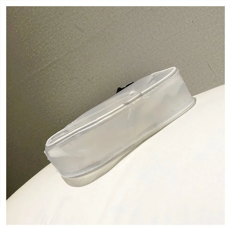 Jelly Transparent Square Bag Crossbody Summer Small Bag Coin Phone Bag Korean Version New 2023 Simple Design Ladies Bag
Jelly Transparent Square Bag Crossbody Summer Small Bag Coin Phone Bag Korean Version New 2023 Simple Design Ladies Bag