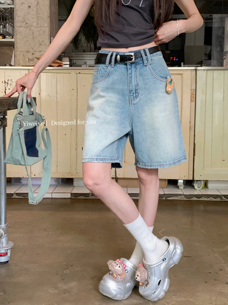 Slergiri Korean Vintage Wide Leg Denim Shorts Women Summer High Waist Half Pants Ladies Fashion Loose Straight Leg Jean Shorts
Slergiri Korean Vintage Wide Leg Denim Shorts Women Summer High Waist Half Pants Ladies Fashion Loose Straight Leg Jean Shorts