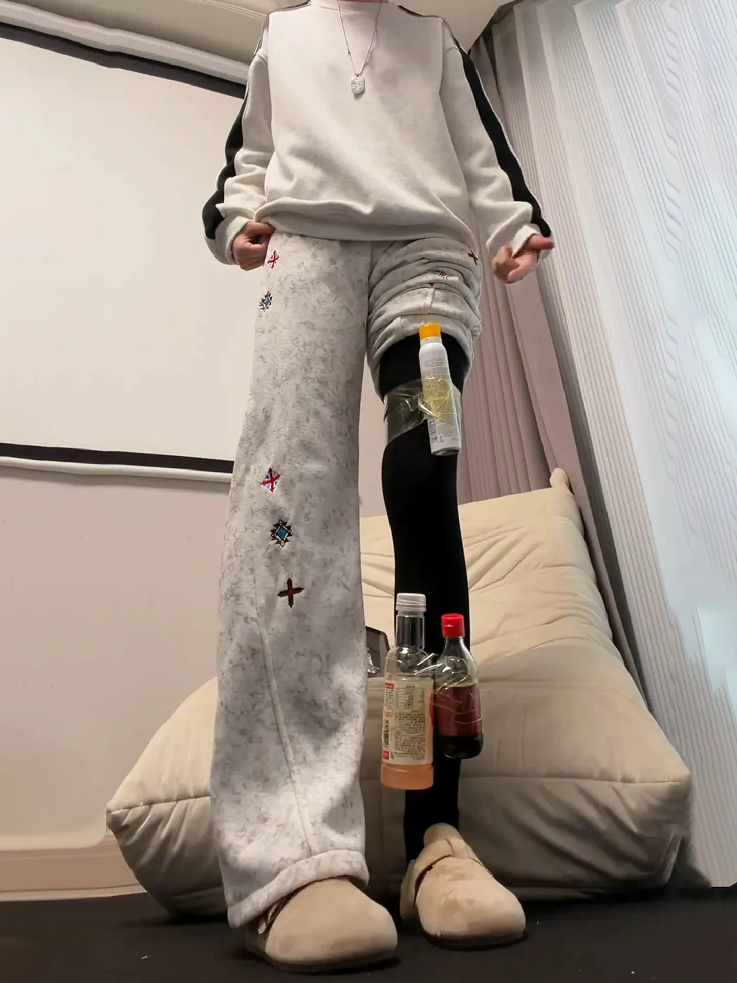 American Sle Tie Dye Embroidered Fce Sweatpants Men's Spring Curved Knife Slim Straight Casual Pants Soft Comfortable
American Sle Tie Dye Embroidered Fce Sweatpants Men's Spring Curved Knife Slim Straight Casual Pants Soft Comfortable