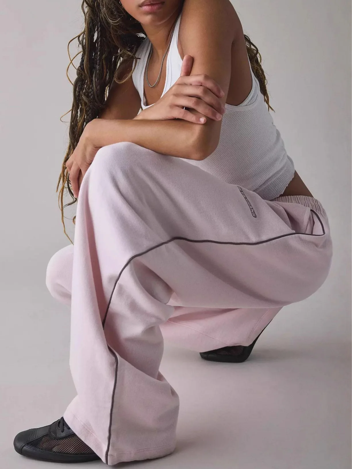 Women Sports Pants Pink Y2k Baggy Letter Embroidery Gray Sweatpant Casual Wide Leg Trouser Basic Straight Striped Jogger
Women Sports Pants Pink Y2k Baggy Letter Embroidery Gray Sweatpant Casual Wide Leg Trouser Basic Straight Striped Jogger