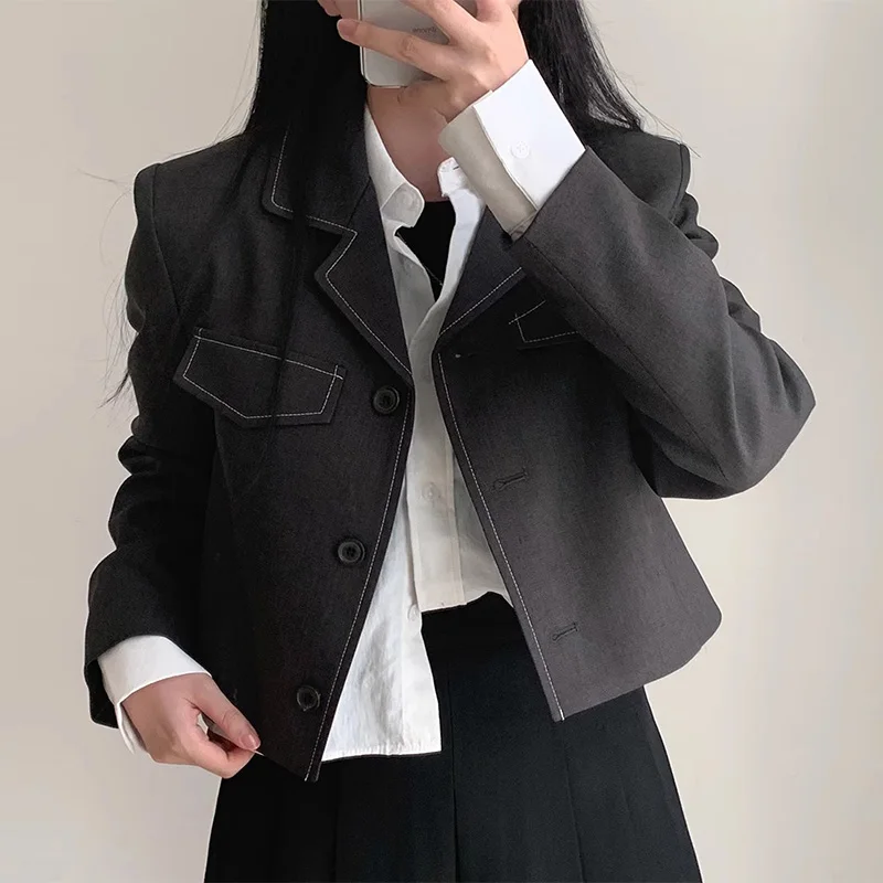 Retro Chic Autumn New Design Sense Suit Collar Bright Line Color Blo ort Sve Long Coat Women's Casual Faion Top
Retro Chic Autumn New Design Sense Suit Collar Bright Line Color Blo ort Sve Long Coat Women's Casual Faion Top