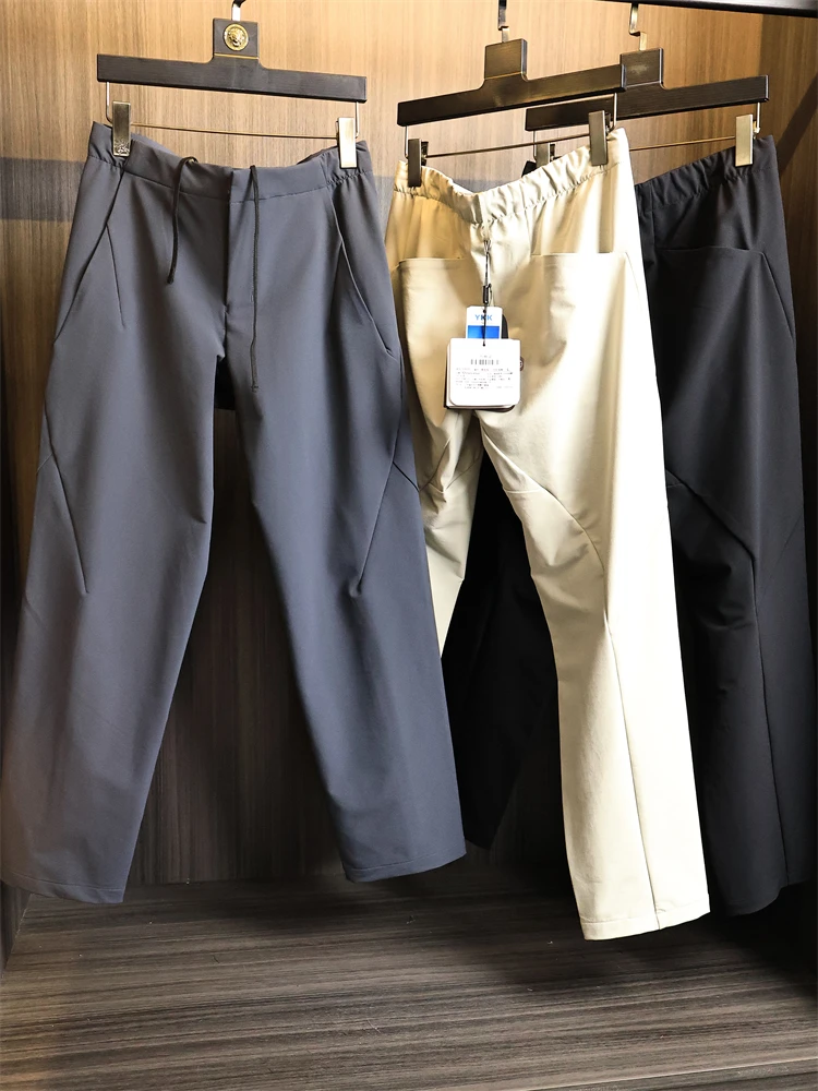 Легкие мужские повседневные брюки из мягкой ткани ell, прямые брюки с 3D пошивкой, водонепроницаемые, ветрозащитные, осенне-зимнего цвета
Легкие мужские повседневные брюки из мягкой ткани ell, прямые брюки с 3D пошивкой, водонепроницаемые, ветрозащитные, осенне-зимнего цвета
