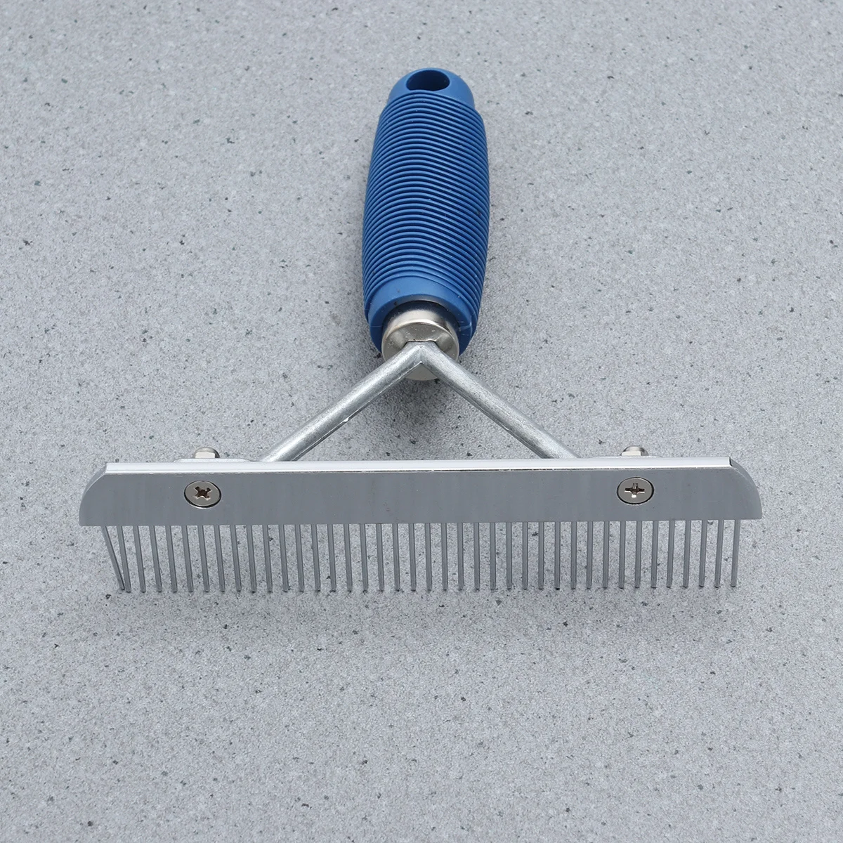 Pet Dog Cat Single Row Shedding Comb Blue Stainless Steel Grooming Comb for Tangle Removal Mats Loose Hair Puppy Cats 
Pet Dog Cat Single Row Shedding Comb Blue Stainless Steel Grooming Comb for Tangle Removal Mats Loose Hair Puppy Cats
