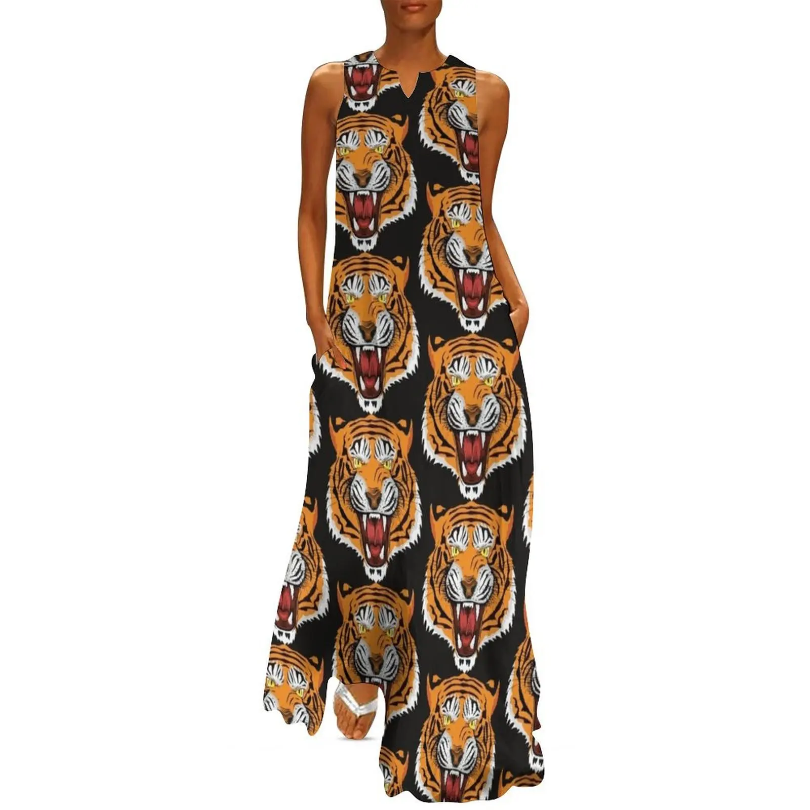 growling mouth open bengal tiger Long Dress dress for woman dresses for official occasions
growling mouth open bengal tiger Long Dress dress for woman dresses for official occasions