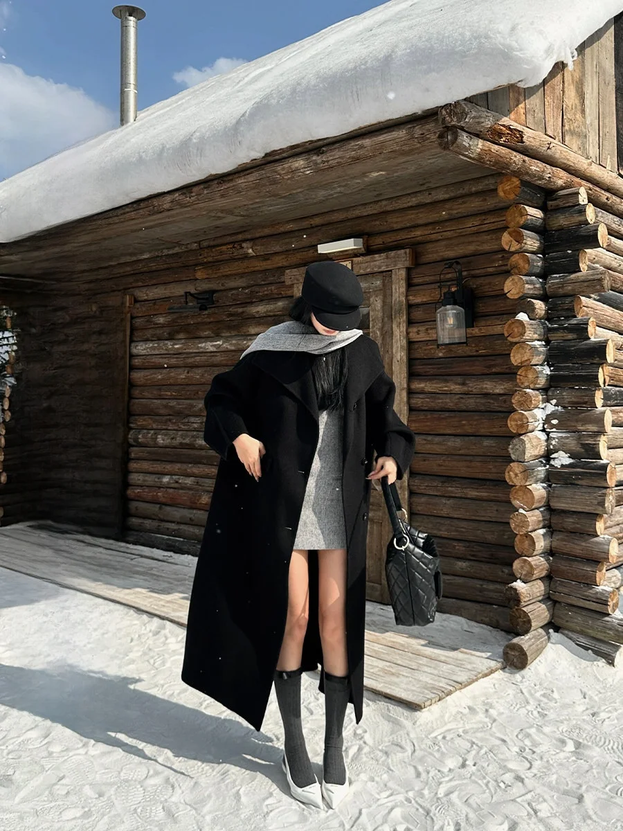 Venuii Bla Woolen Coat Women's Winter Loose Long Slimming Lapel Overcoat Ele Versatile plus Size Faionable Outerwear
Venuii Bla Woolen Coat Women's Winter Loose Long Slimming Lapel Overcoat Ele Versatile plus Size Faionable Outerwear