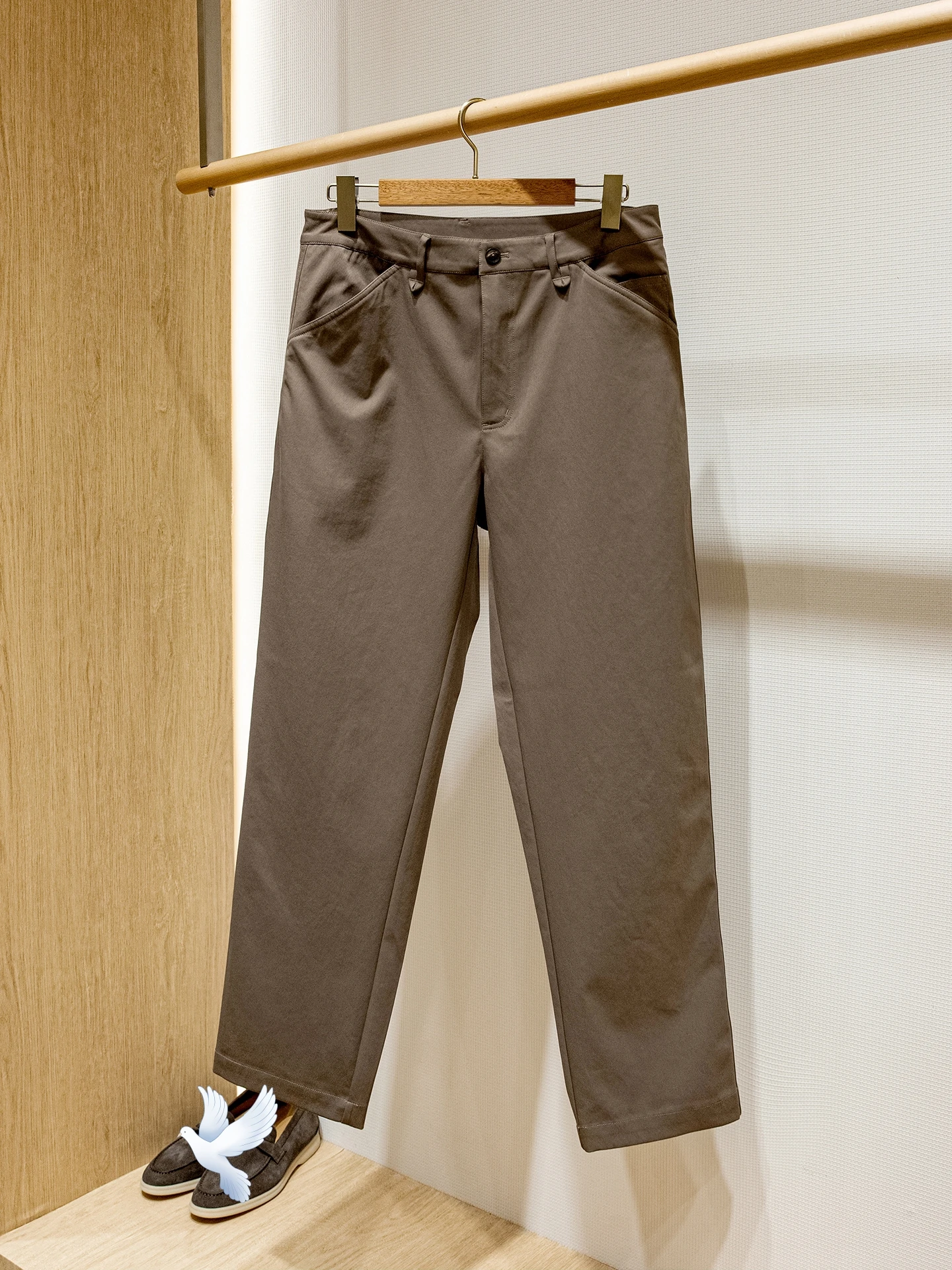 Men's Luxury Straight Leg Pants, Premium Comfort Casual Trousers, Solid Color Stretch Chino for Office Travel
Men's Luxury Straight Leg Pants, Premium Comfort Casual Trousers, Solid Color Stretch Chino for Office Travel