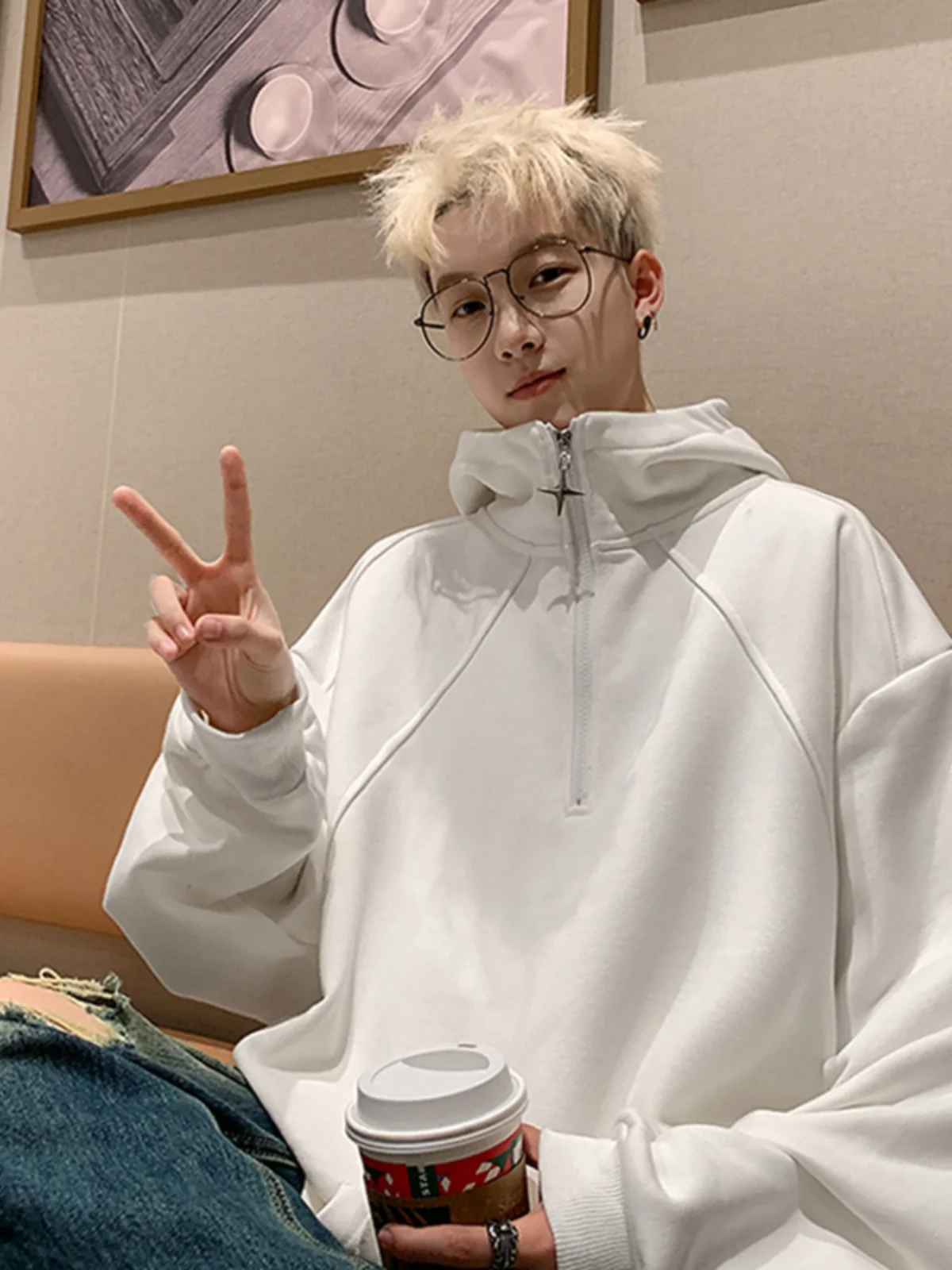 Мужская толстовка свободного кроя на молнии с высоким воротником, новинка весна-осень, в стиле ретро, повседневная, удобная, дышащая, молодежная, модная
Мужская толстовка свободного кроя на молнии с высоким воротником, новинка весна-осень, в стиле ретро, повседневная, удобная, дышащая, молодежная, модная