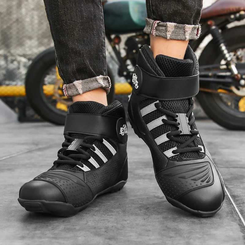 2026 Motorbike Racing Ankle Length Shoes New Motorcycle Boots Men Leather Motos Breathable Anti Slip Wear-resistant Riders Boots
2026 Motorbike Racing Ankle Length Shoes New Motorcycle Boots Men Leather Motos Breathable Anti Slip Wear-resistant Riders Boots