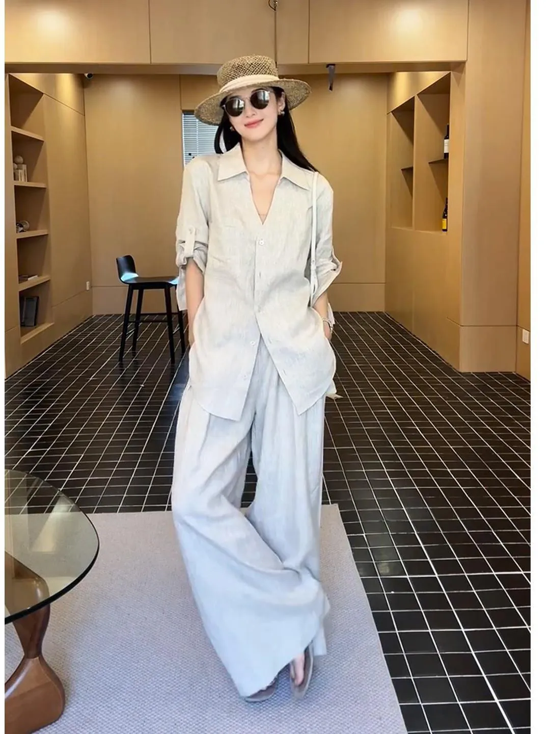 Summer Commute Casual Cotton Linen Set Women's Korean Style Sun Protection Shirt Long Pants Two-Piece Suit V-Neck Loose Fit
Summer Commute Casual Cotton Linen Set Women's Korean Style Sun Protection Shirt Long Pants Two-Piece Suit V-Neck Loose Fit