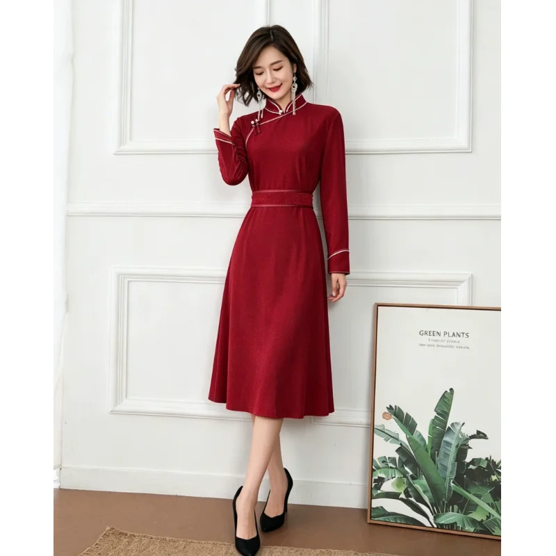 Chinese Ethnic Style Standing Collar Long Sleeved Dress Women's Mongolian Robe
Chinese Ethnic Style Standing Collar Long Sleeved Dress Women's Mongolian Robe