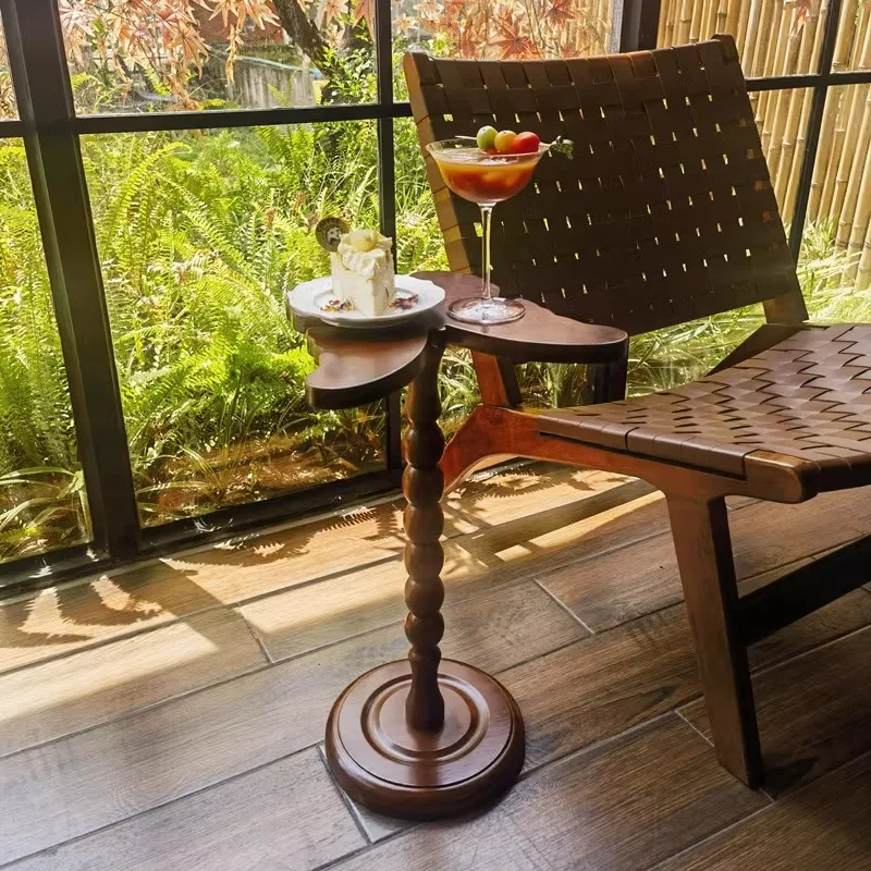 Vintage Solid Wood Side Table Butterfly-Shaped Mini Coffee Desk for Living Room Creative Sofa Corner Table Minimalist Furniture
Vintage Solid Wood Side Table Butterfly-Shaped Mini Coffee Desk for Living Room Creative Sofa Corner Table Minimalist Furniture