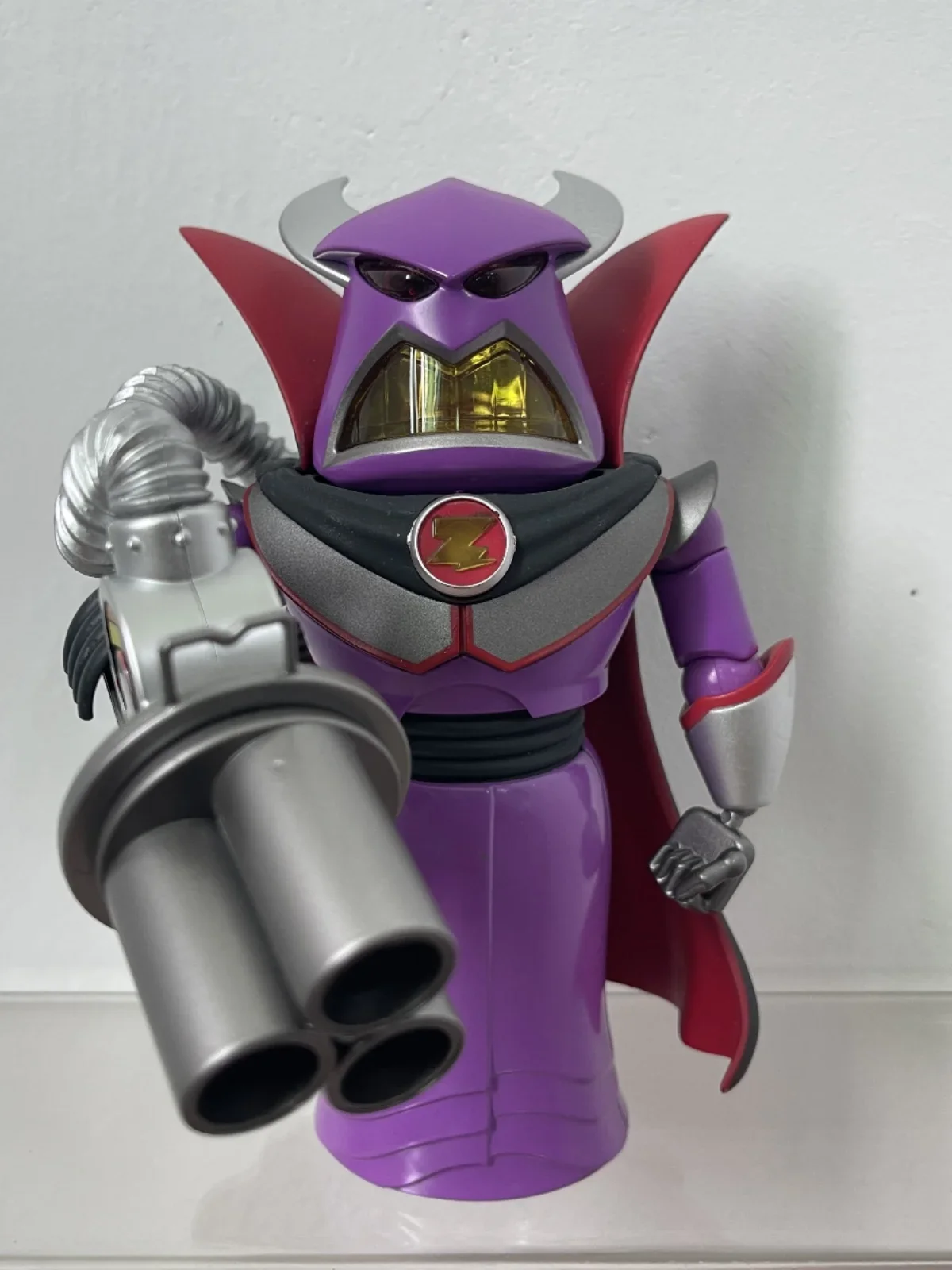 Genuine Toy Story Zurg Anime Figure Light Sound Alloy Materials Limited Edition Ornament Model Gifts for Children
Genuine Toy Story Zurg Anime Figure Light Sound Alloy Materials Limited Edition Ornament Model Gifts for Children