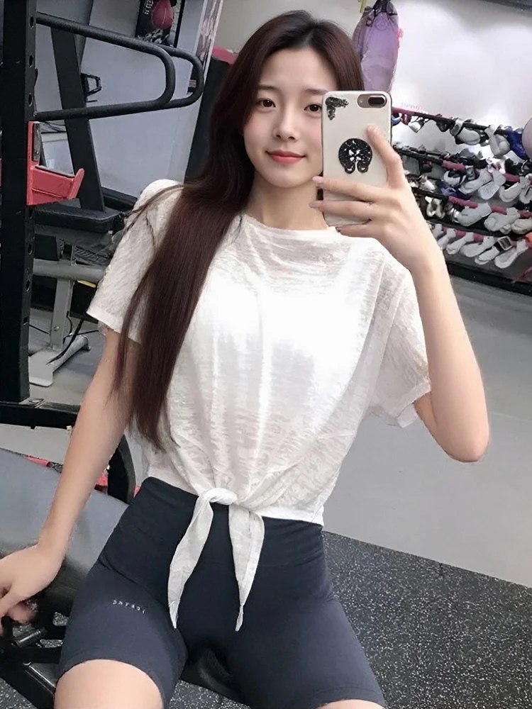 Женская спортивная футболка для лета: повседневная, свободная, облегающая, быстросохнущая, для бега, йоги и фитнеса
Женская спортивная футболка для лета: повседневная, свободная, облегающая, быстросохнущая, для бега, йоги и фитнеса